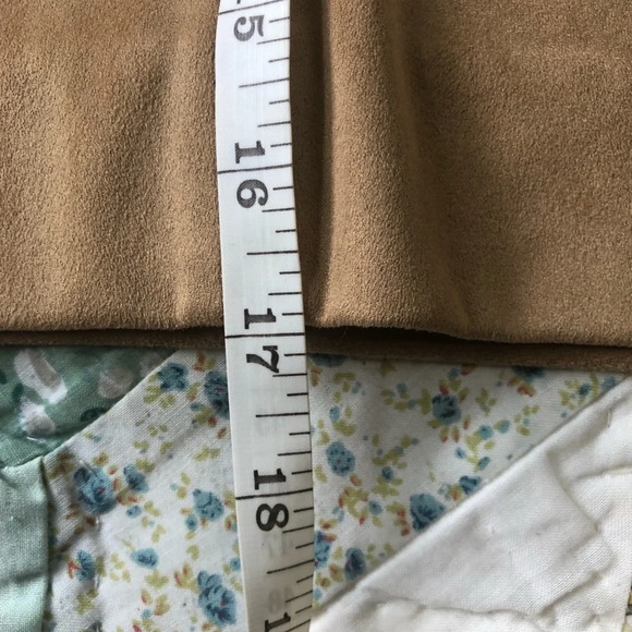 5/$25 J.crew  Faux Suede Pencil Skirt Size 2 Tan Back Zipper - Picture 7 of 12